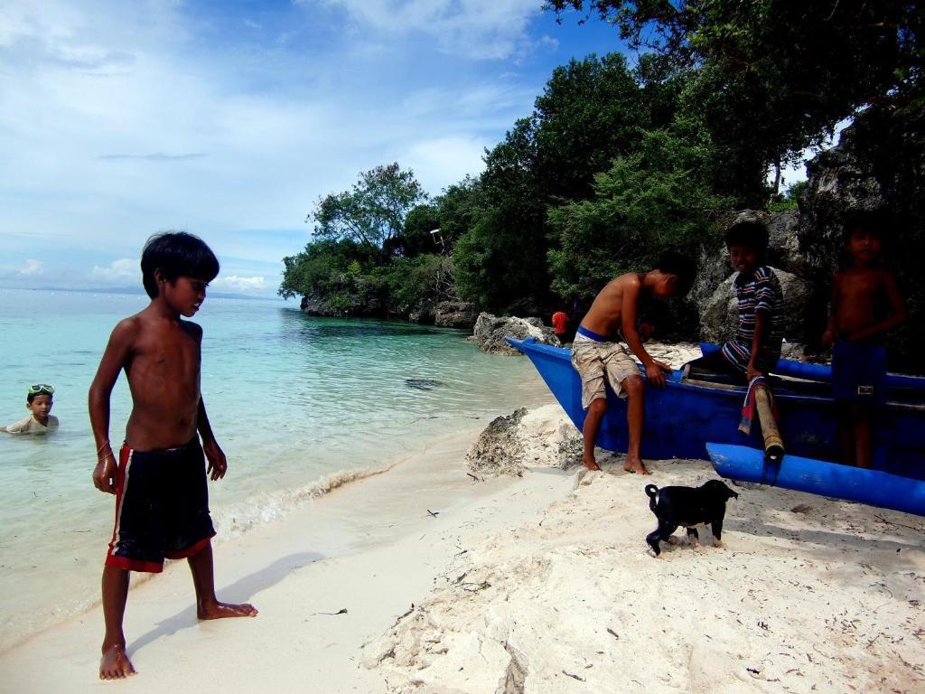 Kalipayan Beach Resort & Atlantis Dive Center Panglao Bagian luar foto