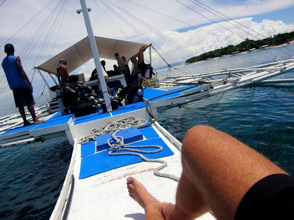 Kalipayan Beach Resort & Atlantis Dive Center Panglao Bagian luar foto